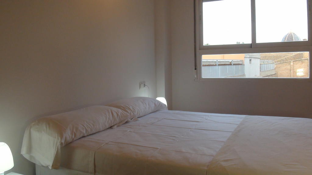 Holastays Jardines Del Turia Valencia Room photo